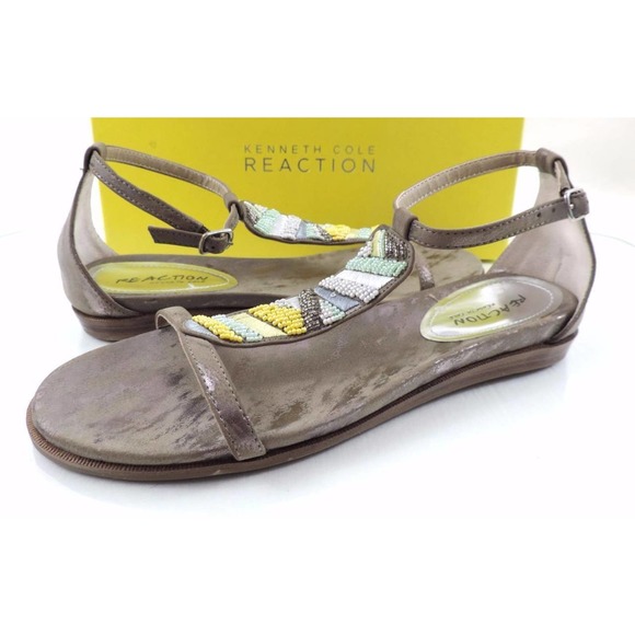 Women's Kenneth Cole Reaction Bon Net T3 Beaded T-Strap Sandals Taupe Size 8.5 - Picture 4 of 10
